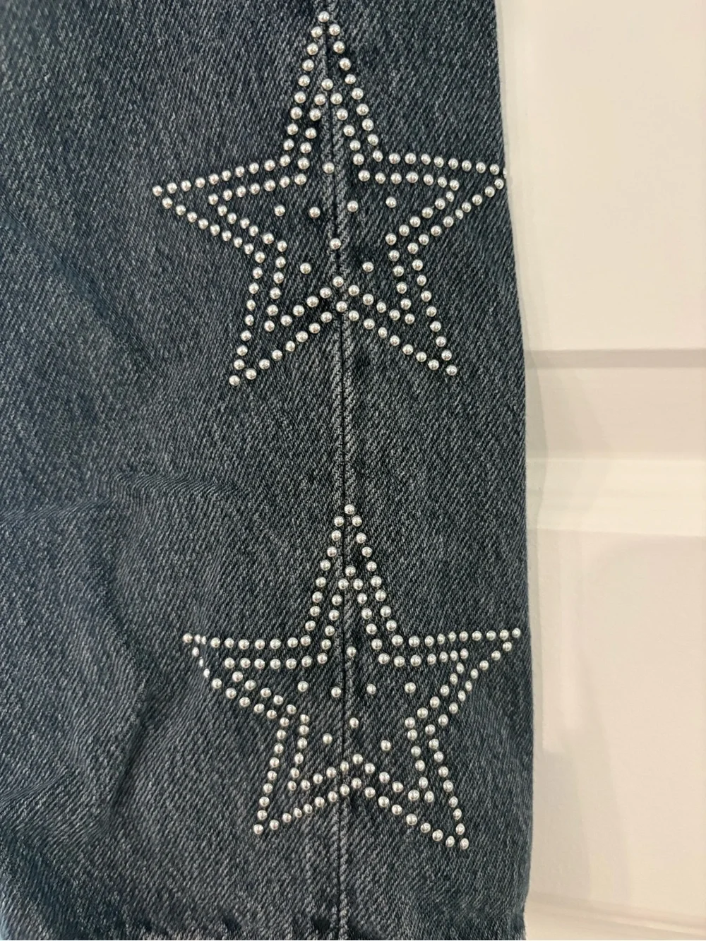 Zara Girls' Gray and Black Pearl & Star Accent Jeans size 6/7